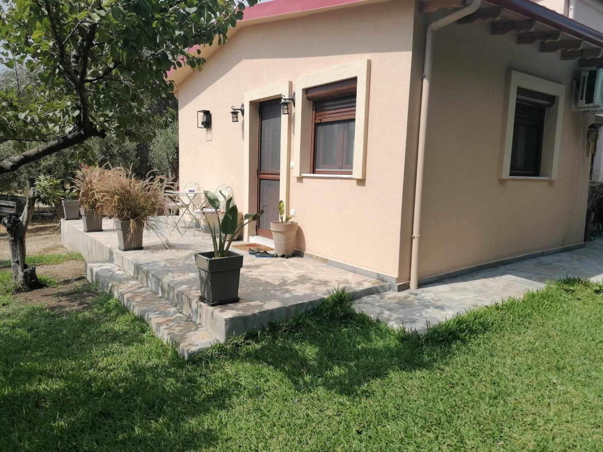 Tiny House By The Sea Villa Nea Skioni Bagian luar foto